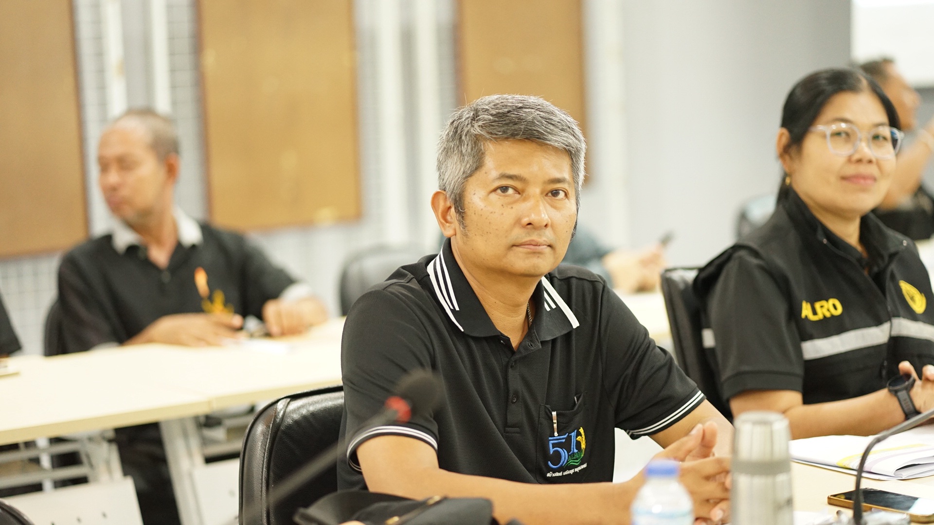 title - เลขาธิการ ส.ป.ก. ประชุมติดตามผลการดำเนินงาน และการใช้จ่ายงบประมาณ ประจำปีงบประมาณ พ.ศ.2569 ของภาคใต้ 